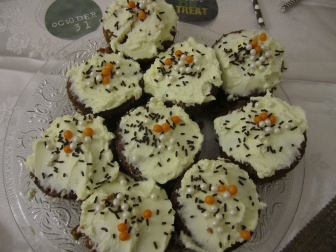 Carrot cakes façon cupcakes d'Halloween, Carrot cakes, Halloween